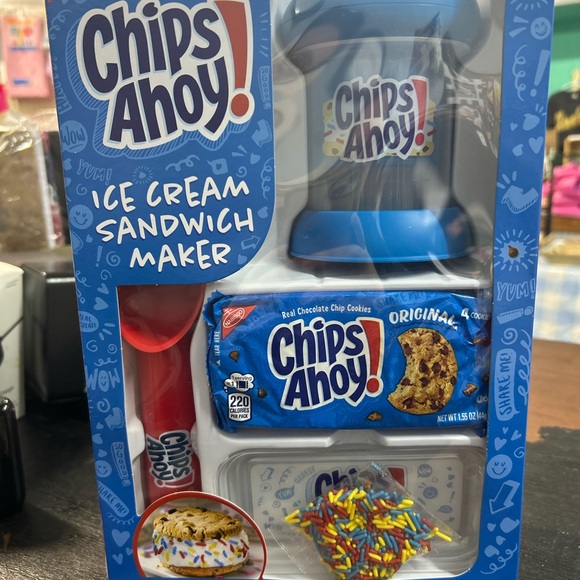 Other - Ice Cream Sandwich Maker - Blue